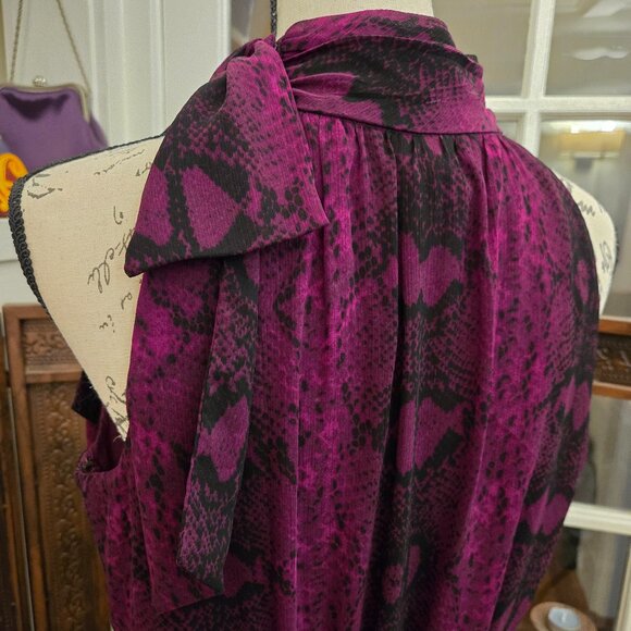 WHBM Sleeveless Pleated Halter Midi Dress, Sz 10 - Picture 2 of 15